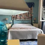 Hotel Sant'Andrea فندق