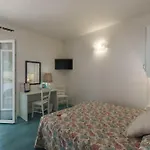 Hotel Sant'Andrea فندق 3*