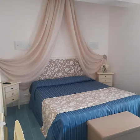 Hotel Sant'Andrea ホテル 3*
