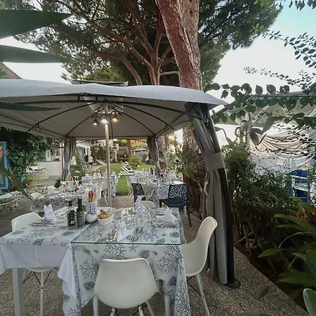 ホテル Hotel Sant'Andrea SantʼAndrea