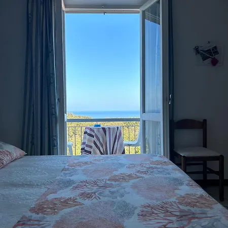 ホテル Hotel Sant'Andrea SantʼAndrea