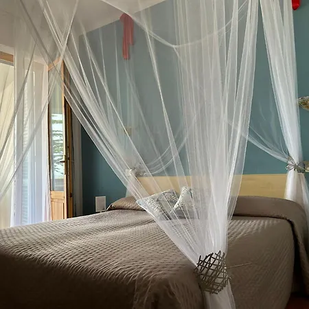 ホテル Hotel Sant'Andrea SantʼAndrea