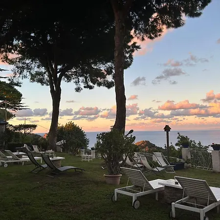 Hotel Sant'Andrea 3*