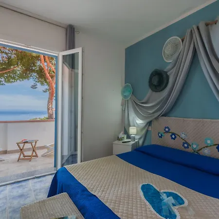 Hotel Sant'Andrea ホテル 3*