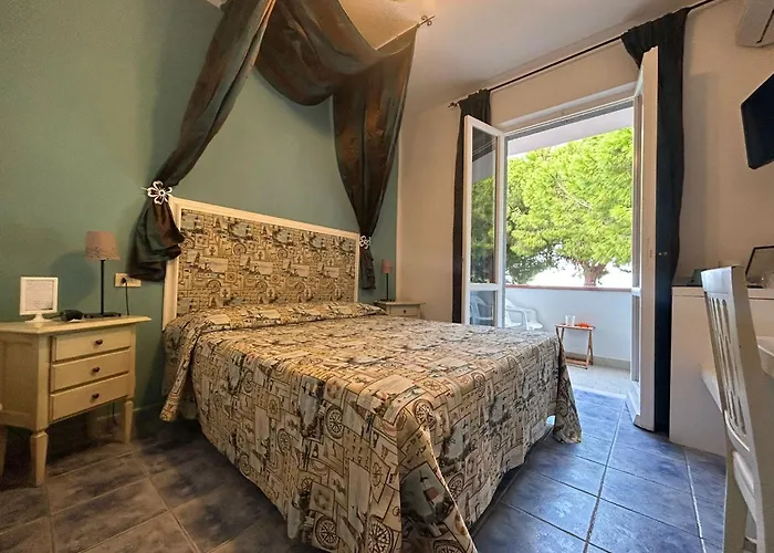 Hotel Sant'Andrea Otel SantʼAndrea